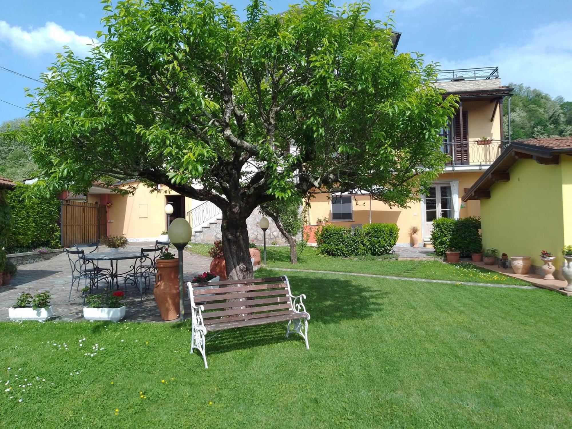 Hotel Le Sette Fontane Barga Exteriér fotografie